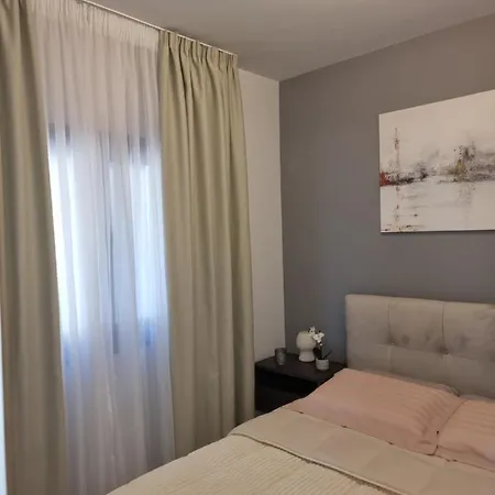 Melina's House Apartmán