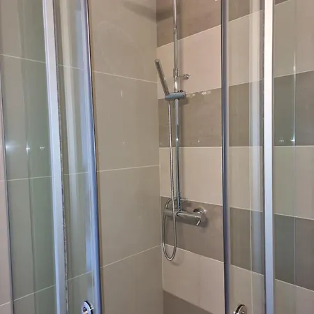 Melina's House شقة برباتي