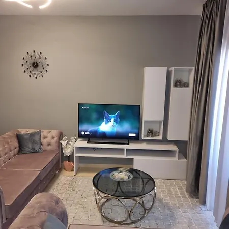 Melina's House Μπαρμπάτι